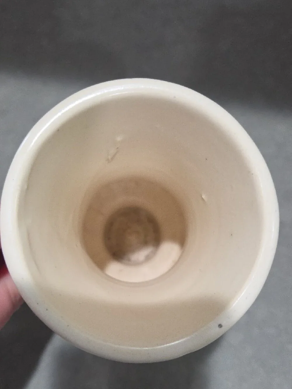 Classic Cream Ceramic Urn Vase with Scroll Handles - Unbranded
